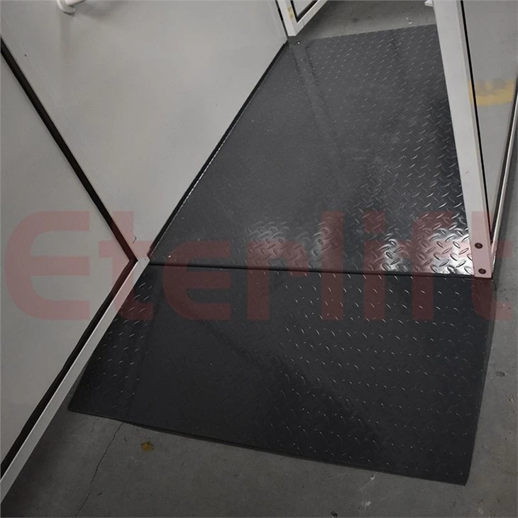 Wheelchair Elevator Lift